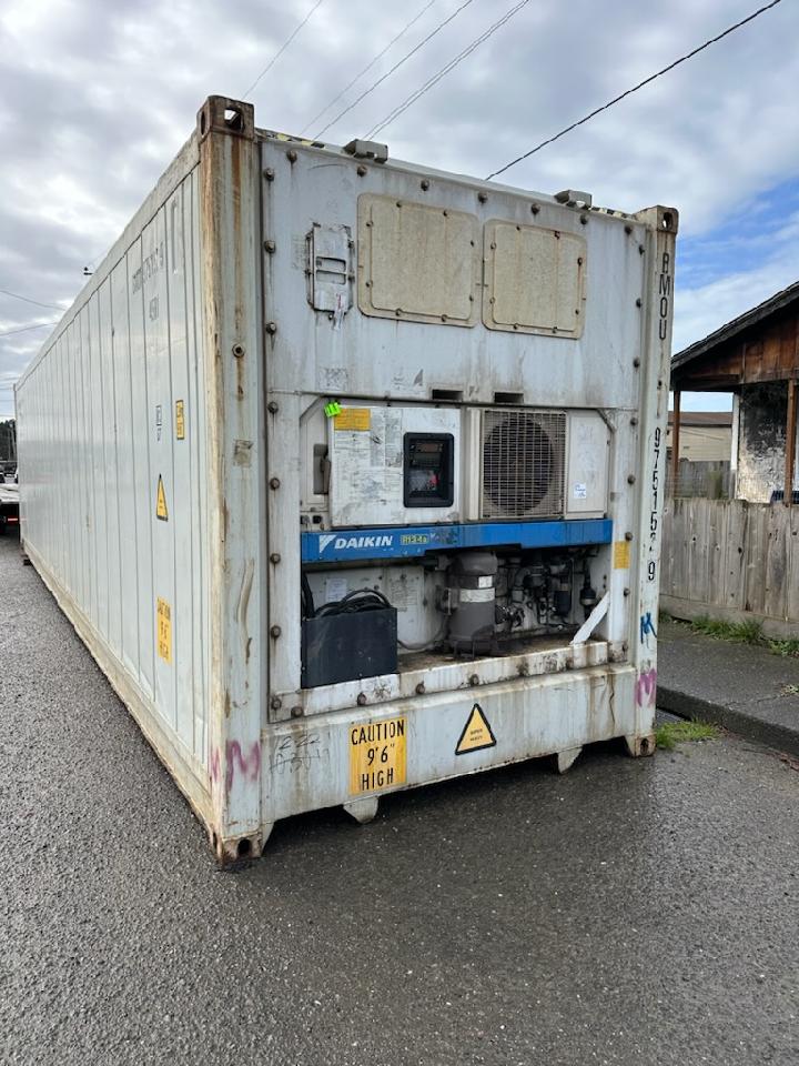 refrigerated shipping container at container city