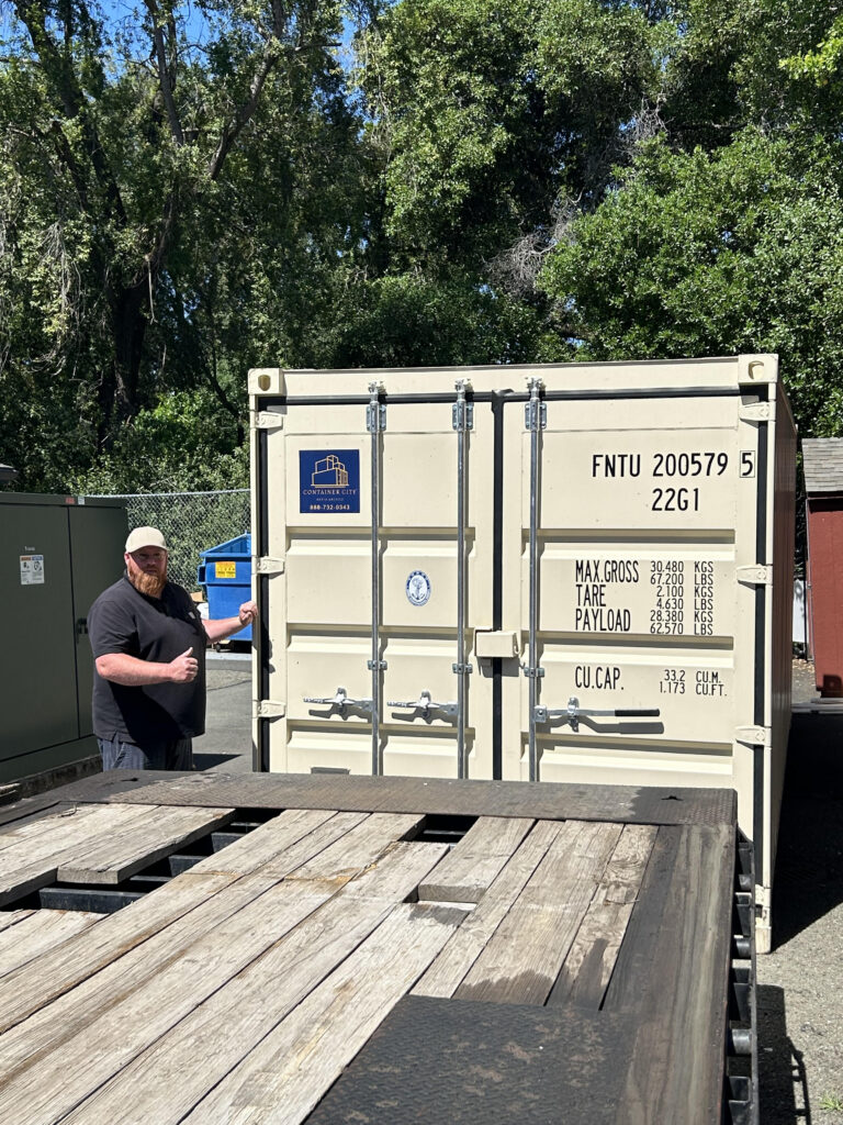 customer satisfaction shipping container
