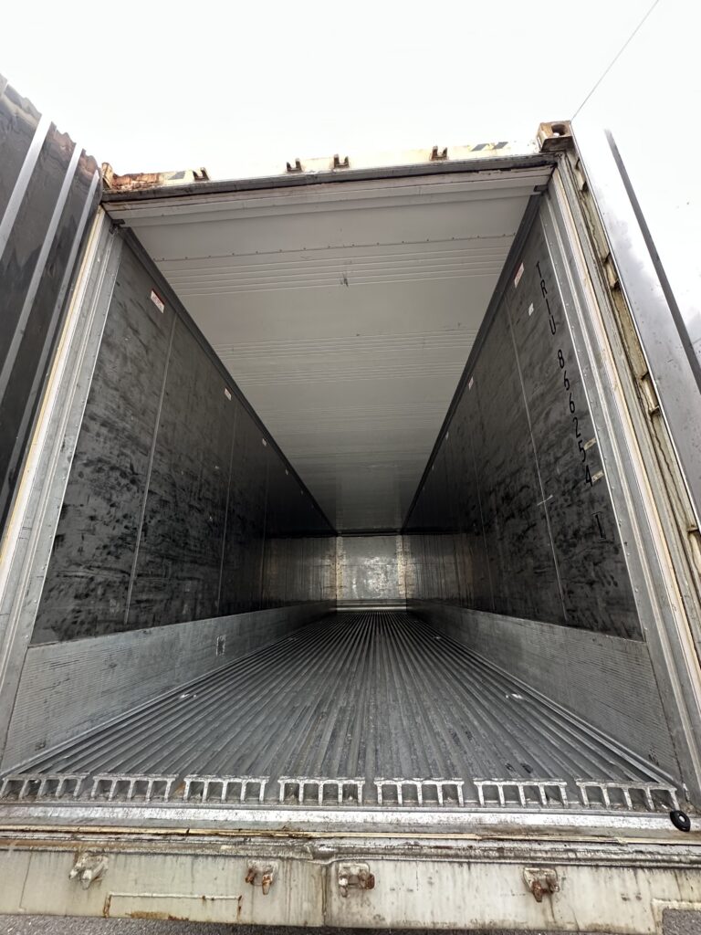 Insulated Shipping Containers